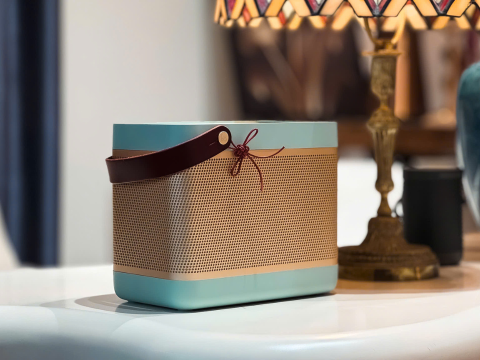 Loa B&O Beolit 20 - Jade Green (New)