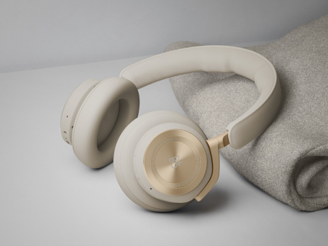 Bang & Olufsen Beoplay HX Gold Tone (Like New)