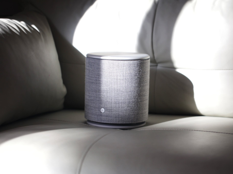 Beoplay M5 Natural Xám Bạc (Like New)