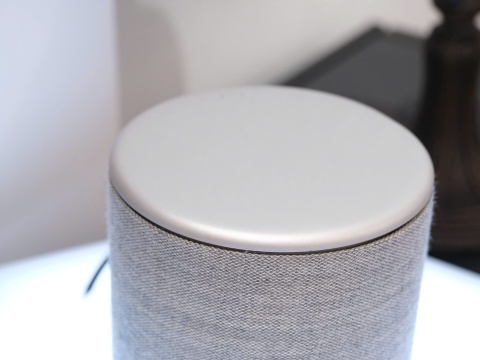Beoplay M5 Natural Xám Bạc (Like New)