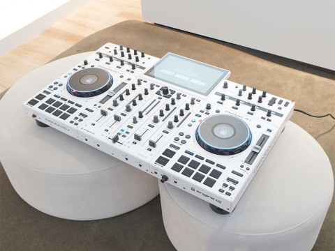 Denon DJ Prime 4 Plus - White