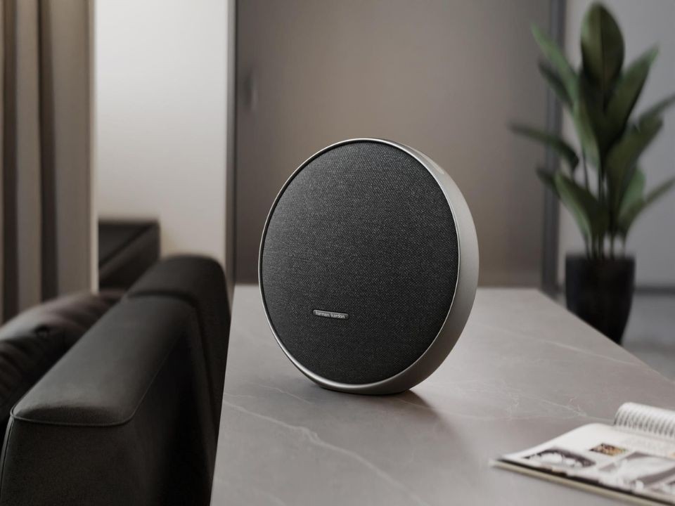Harman Kardon Onyx Studio 9 - Black  (New)