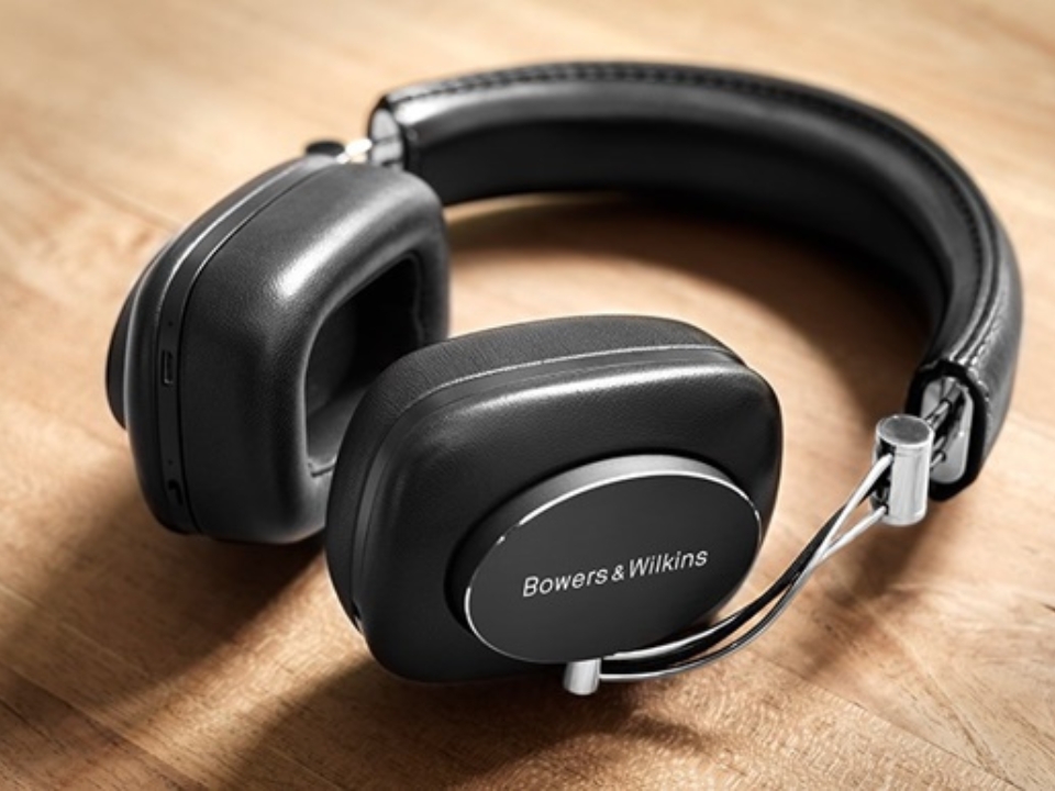 Tai Nghe Bowers & Wilkins