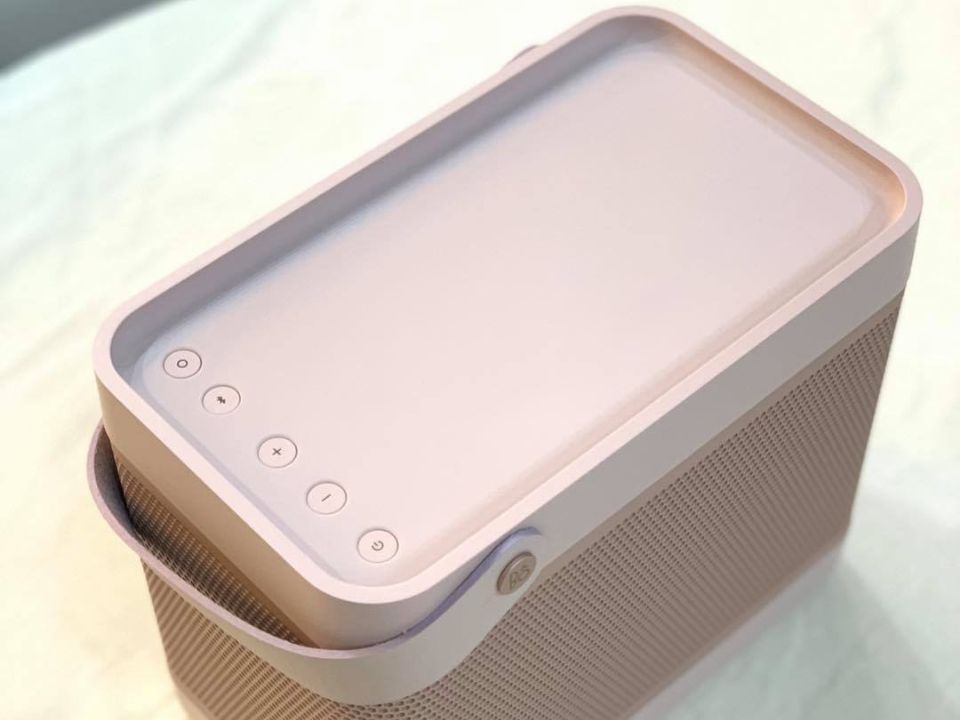 Công nghệ True360 mang lại âm thanh lan tỏa mọi hướng